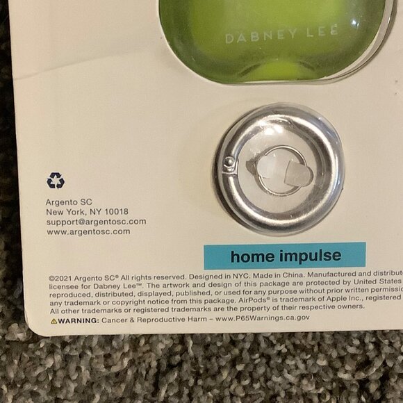 Dabney Lee Glow-In-The-Dark AirPods Case For 1st & 2nd Generation NEW Keyring - Picture 3 of 4